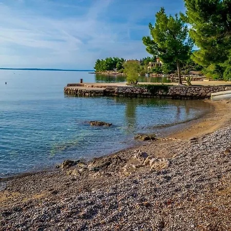 Apartament In Starigrad-paklenica 6852 Starigrad Paklenica